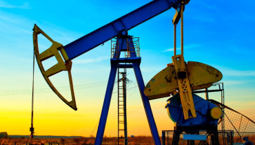Operatori la instalații de foraj și sonde de extracție a țițeiului